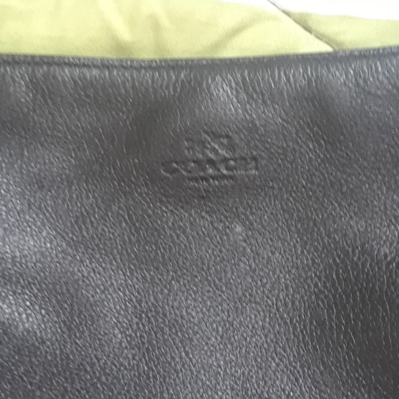 Couch - Picture 3 of 3